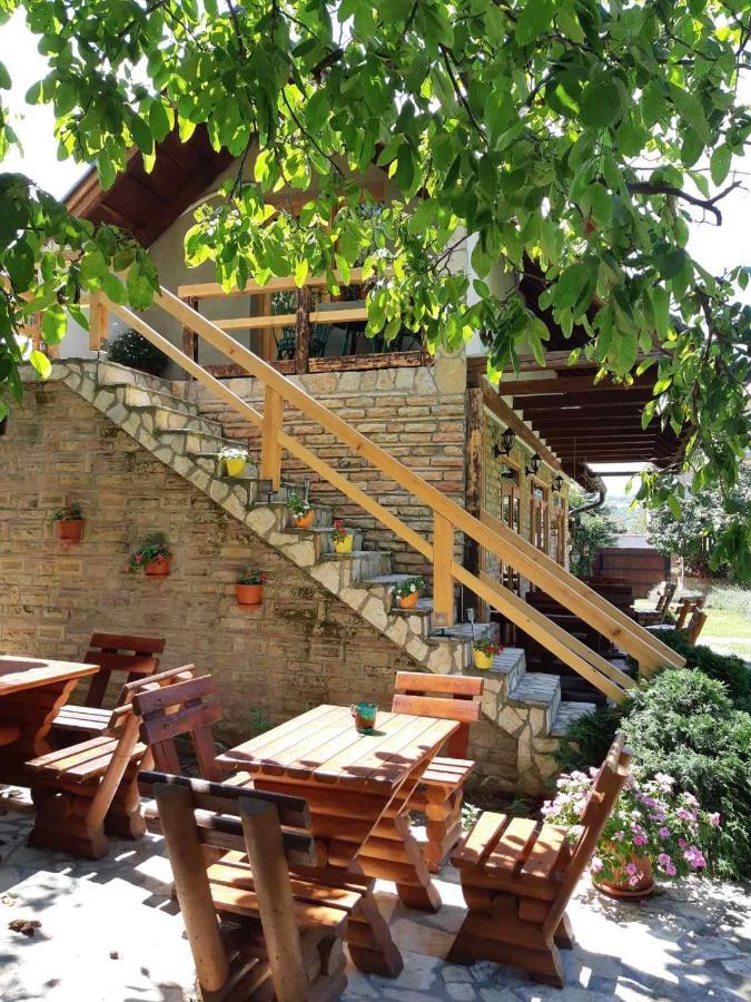 Ilkicev Kucerak Apartman Vrdnik Luaran gambar