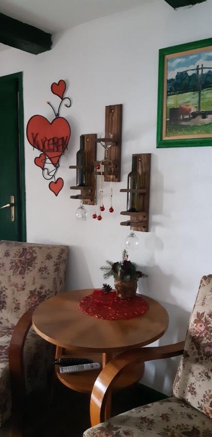 Ilkicev Kucerak Apartman Vrdnik Luaran gambar